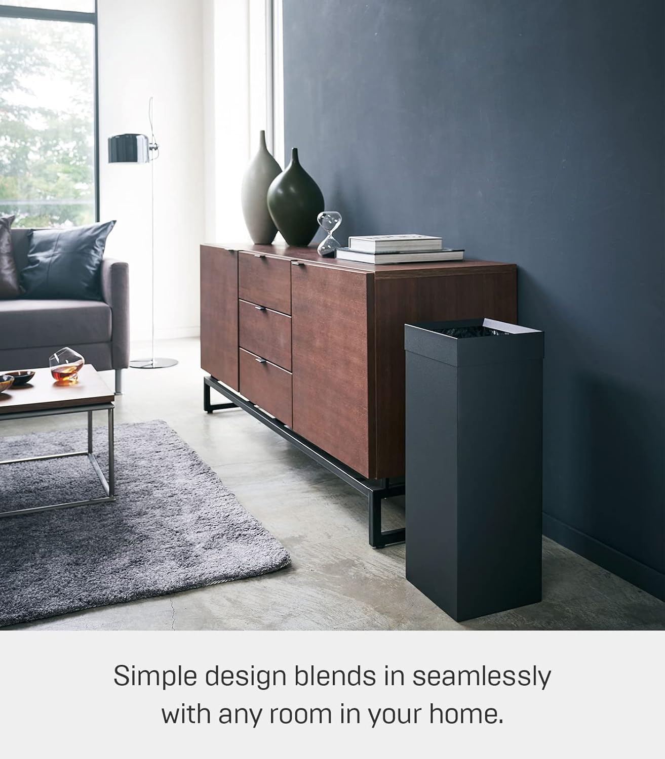 YAMAZAKI home 4489 – Cubo de basura alto moderno con asa, tamaño único, color negro