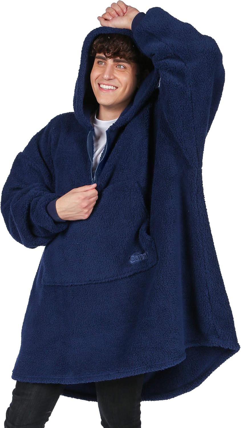 THE COMFY – Manta sherpa usable de gran tamaño, cierre de cremallera de 14, diseño osito de peluche de color café, tanque de tiburón color azul