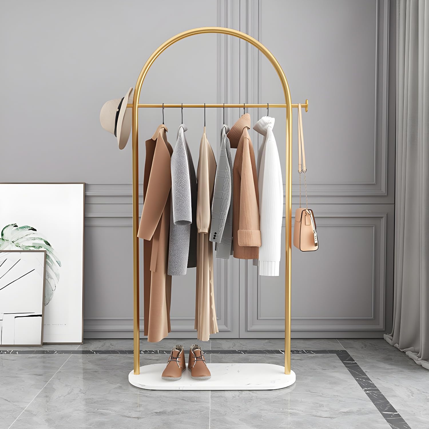 Hermoso colgador de ropa de pie doble para dormitorio, perchero de metal independiente con base de mármol, 24 pulgadas de largo x 13 pulgadas de