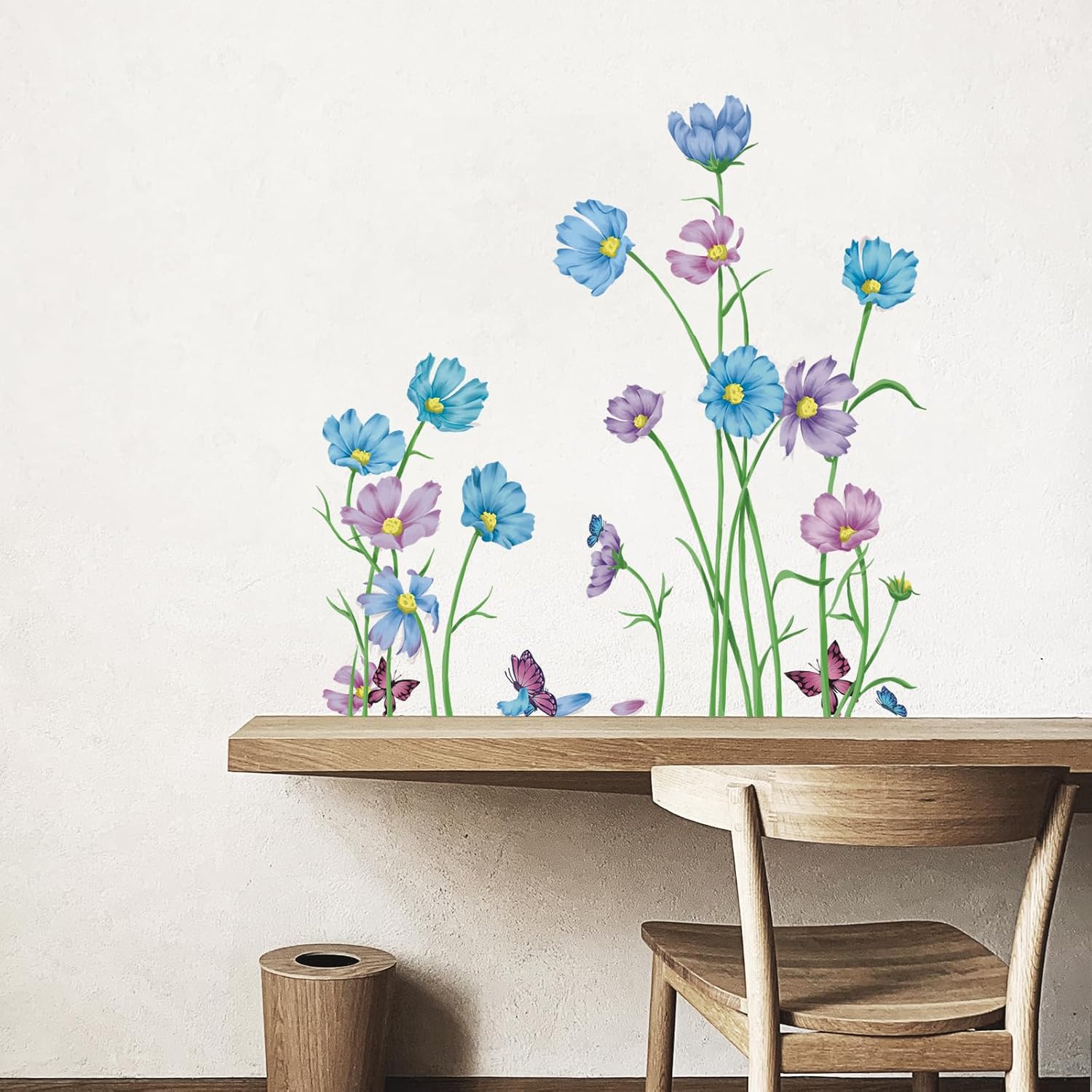 Calcomanías de pared de flores azules y moradas, calcomanías de pared de flores de jardín de flores de mariposa, calcomanía de arte de pared para