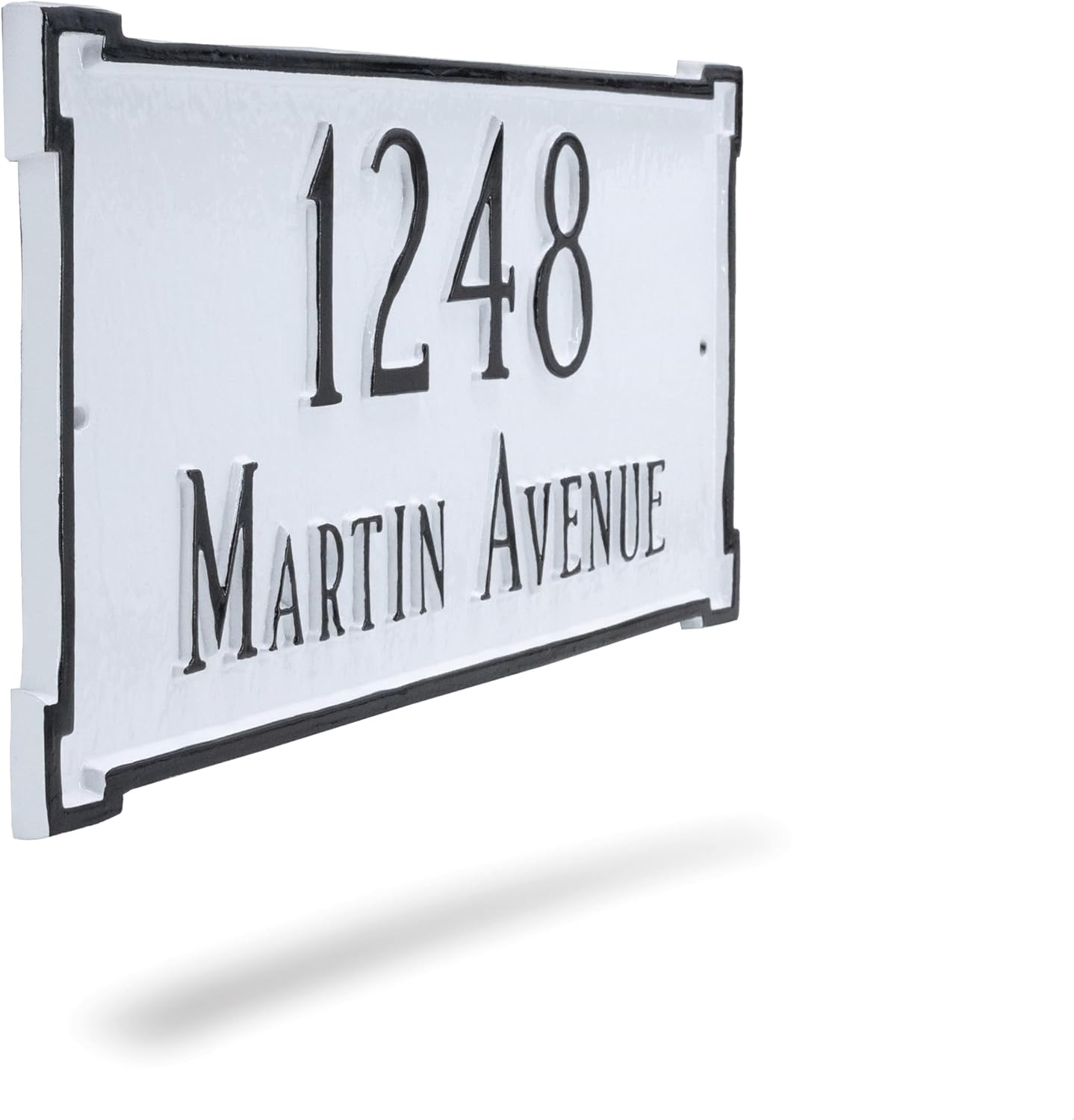 Placa de pared personalizada de metal fundido New Yorker TWO LINE – Letrero de dirección de montaje en pared para el hogar o al aire libre –
