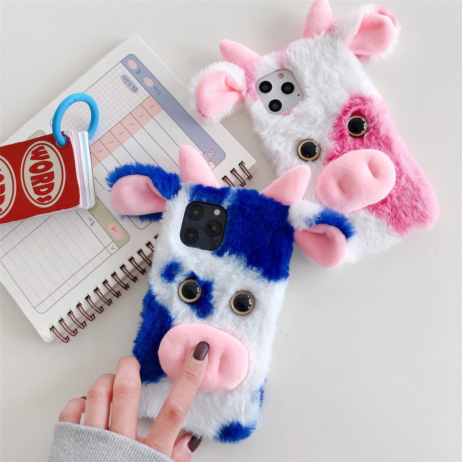 LUVI Funda 3D linda para iPhone 13 Pro, funda de felpa peluda para mujeres, funda de protección femenina de piel de vaca de dibujos animados