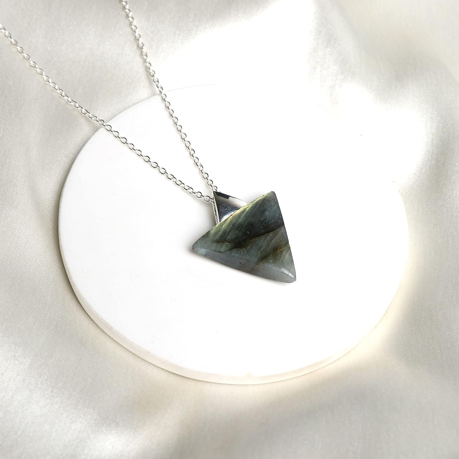 Gempires Labradorite Pendant in Triangle Shape – Pendant for Protection Against Negetive Energy – Unisex Pendant (Labradorite)