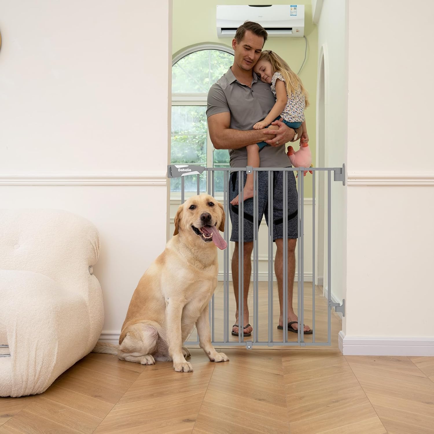 Babelio Puerta extra alta para bebéperro de 34 pulgadas con diseño sin umbral, puerta de seguridad de cierre automático de 26-43 pulgadas para
