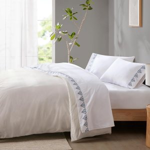 Madison Park Juego de sábanas de microfibra cepillada suave, elegante diseño de dobladillo bordado, bolsillo elástico de 14 pulgadas que se adapta a Madison Park Juego de sábanas de microfibra cepillada suave, elegante diseño de dobladillo bordado, bolsillo elástico de 14 pulgadas que se adapta a