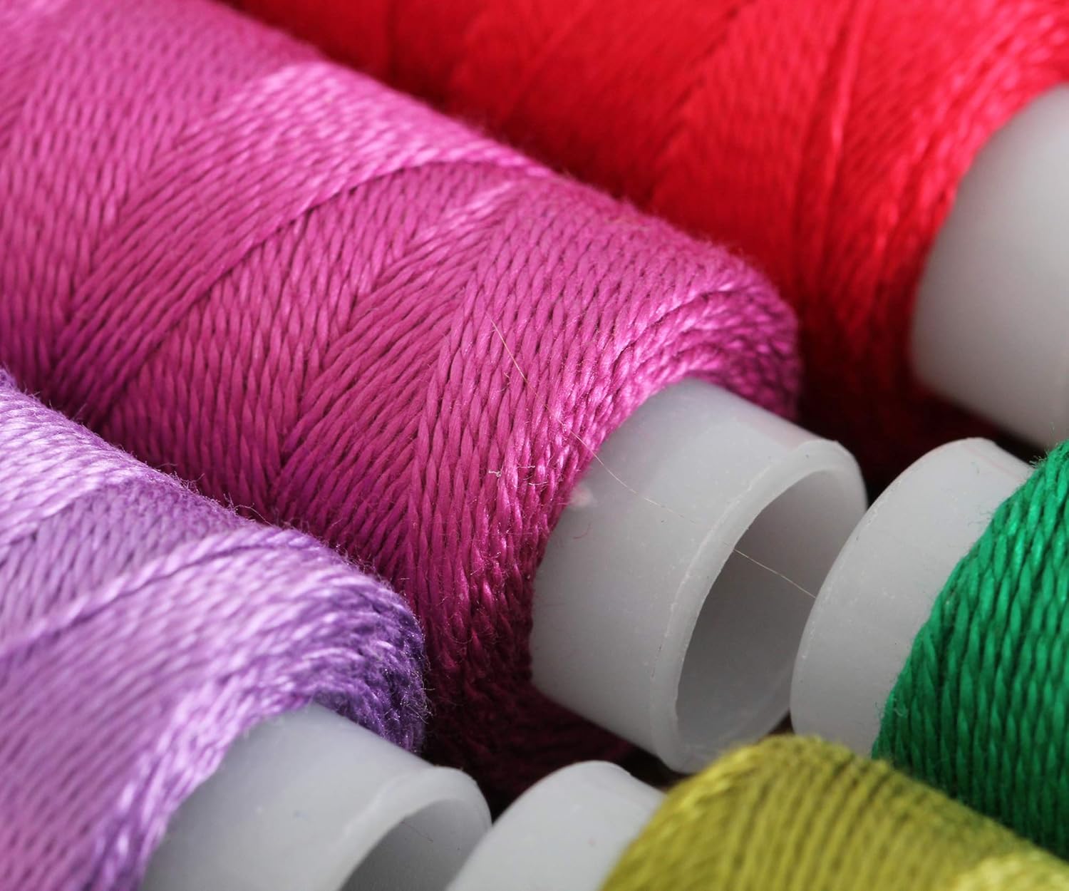 Threadart Hilo de algodón perlado  Carretes de 75 yardas tamaño 8  Algodón Perle para pulseras de la amistad, ganchillo, Hardanger, punto de cruz,