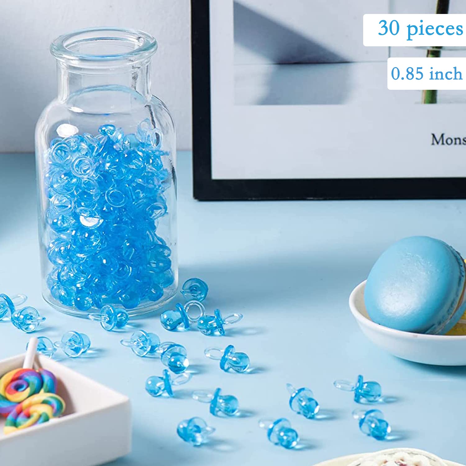 24 chupetes de baby shower para niño, 30 mini chupetes acrílicos con dijes para decoración de fiesta (azul)