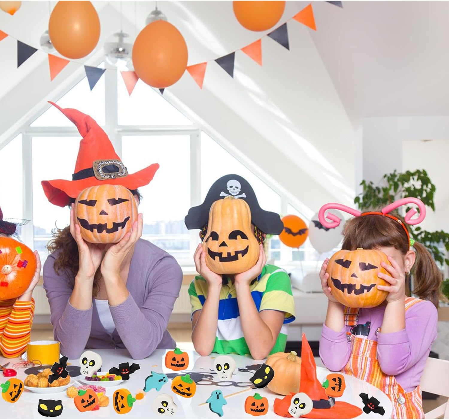 90 borradores de Halloween para niños, calabaza 3D, fantasma, esqueleto, murciélago, gato, mini borrador de goma novedoso para niños, estudiantes,