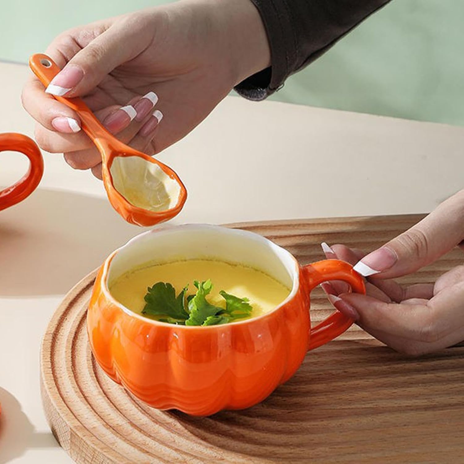 Taza de Halloween 3D con diseño de calabaza y fantasma, taza de cerámica para niños, taza de café de Halloween con tapa
