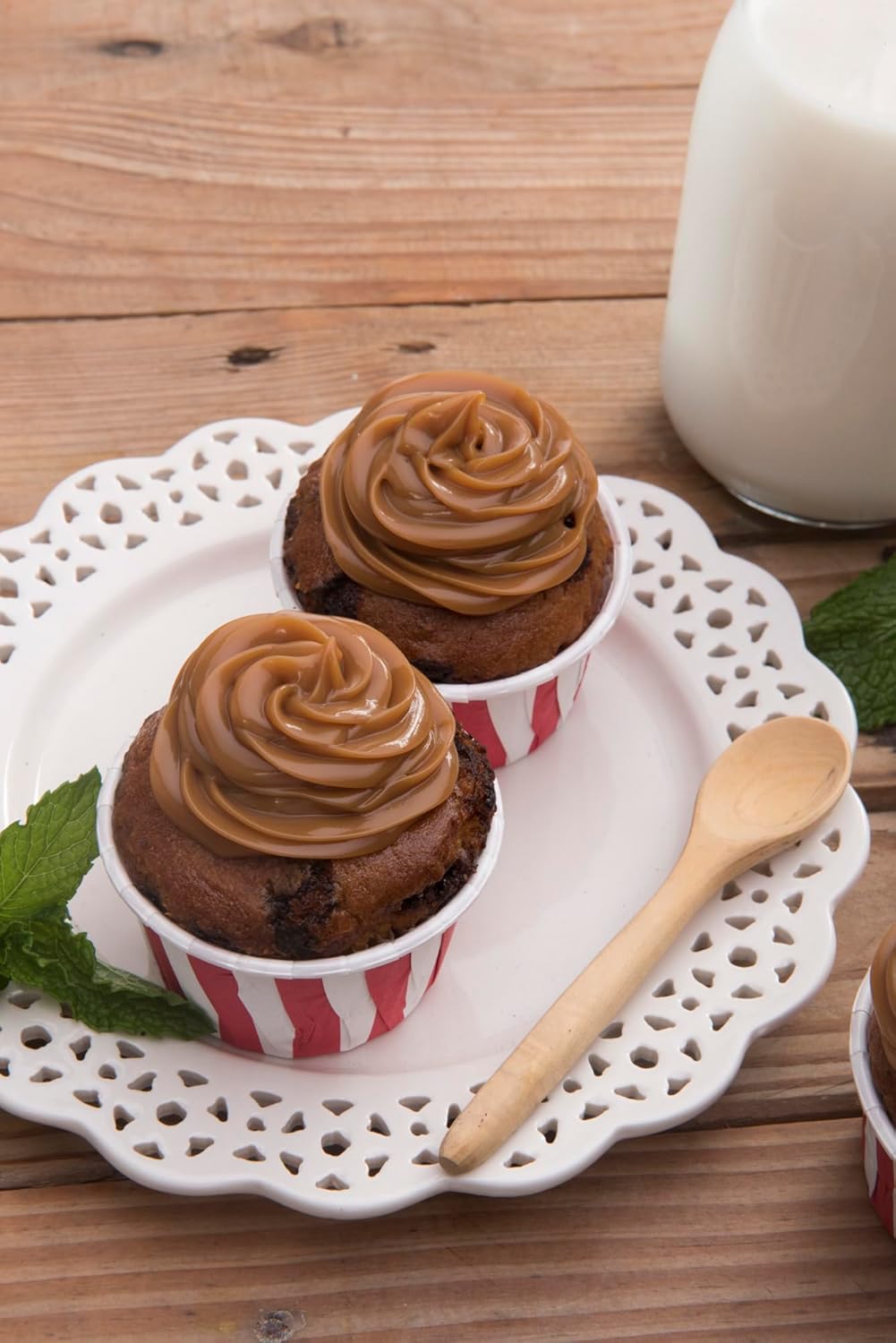 Nebraska Arequipe, Dulce de leche, Cajeta Milk Caramel untar.Ingredientes naturales y nutrientes para un sabor único. Su elaboración a base de leche