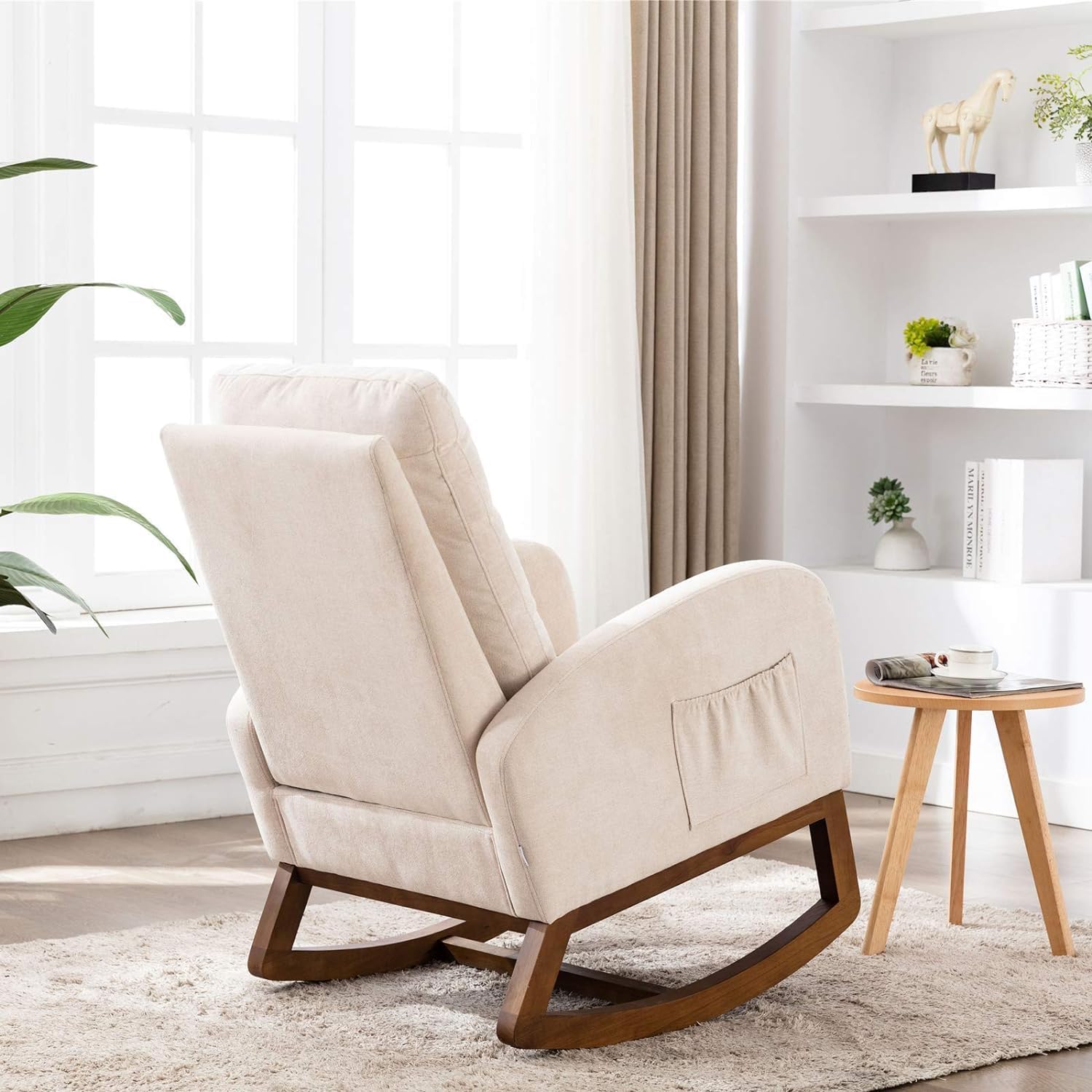 Mecedora Dolonm, estilo de mediados de siglo, moderna tapizada, con respaldo alto, para cuarto de bebé o sala de estar (beige)