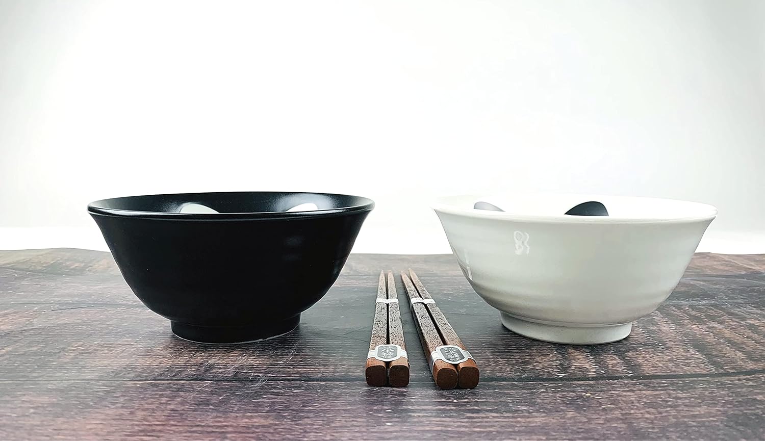 JapanBargain v 4693, juego de 2 cuencos y palillos de porcelana japonesa, cuencos de arroz y tazones de sopa, caja de regalo, fabricado en Japón,