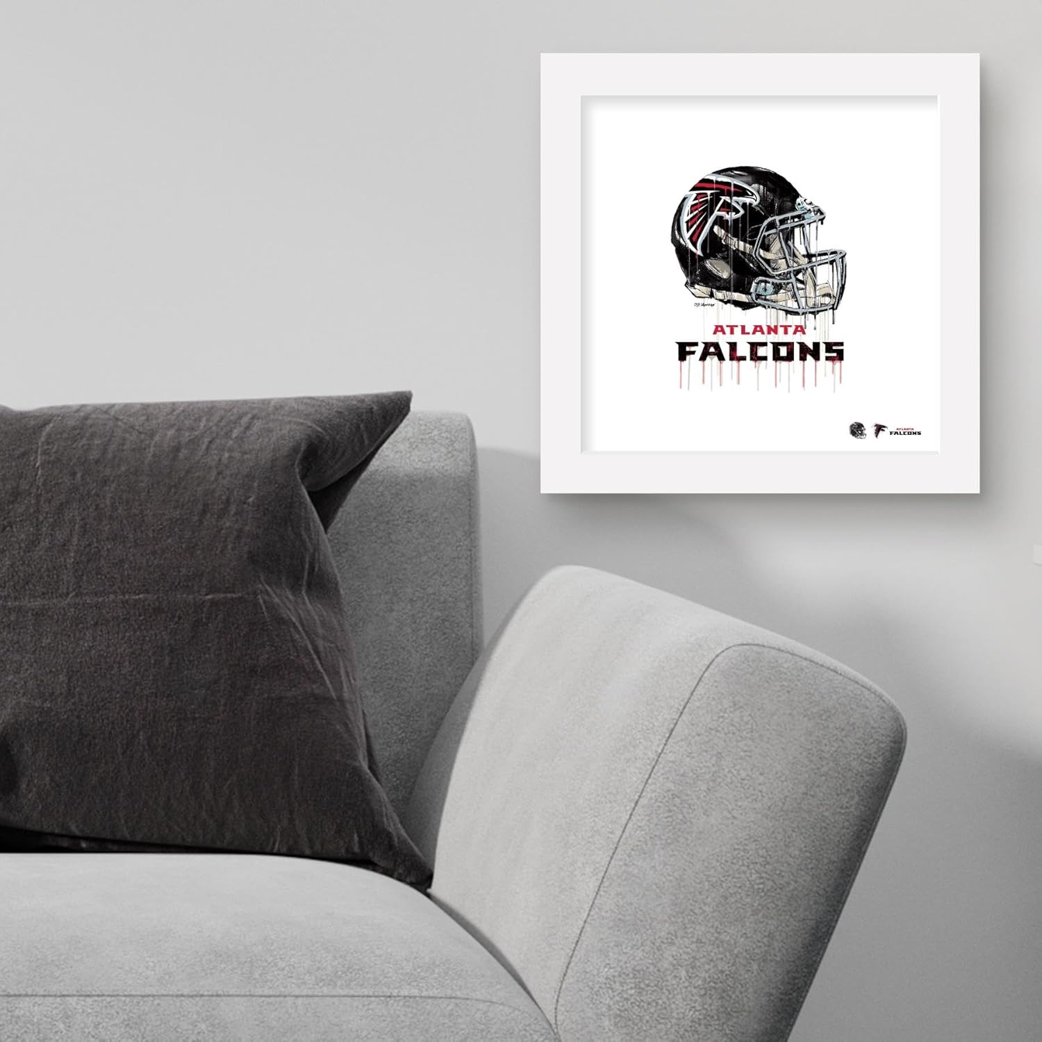 Trends International Gallery Pops NFL Atlanta Falcons – Póster de pared con casco de goteo, 12.00 x 12.00 pulgadas, versión de marco blanco
