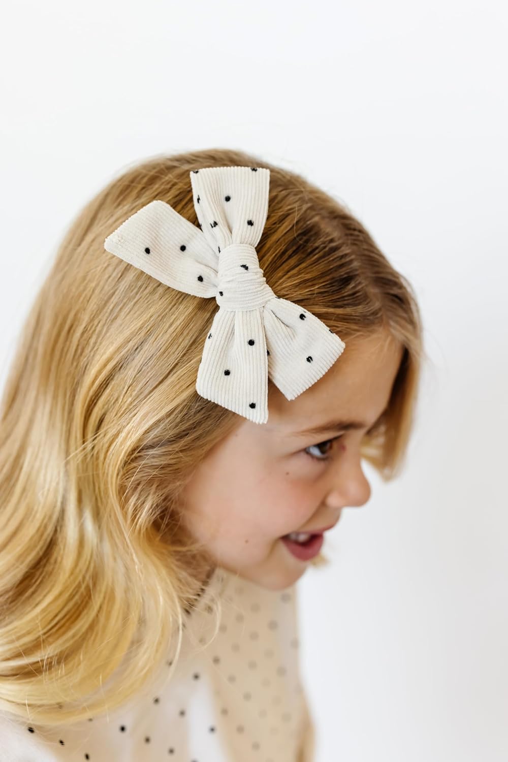 Little Poppy Co. Juego de tres lazos para el cabello, accesorios elegantes hechos a mano para niñas, niños pequeños y bebés, calidad premium, clips