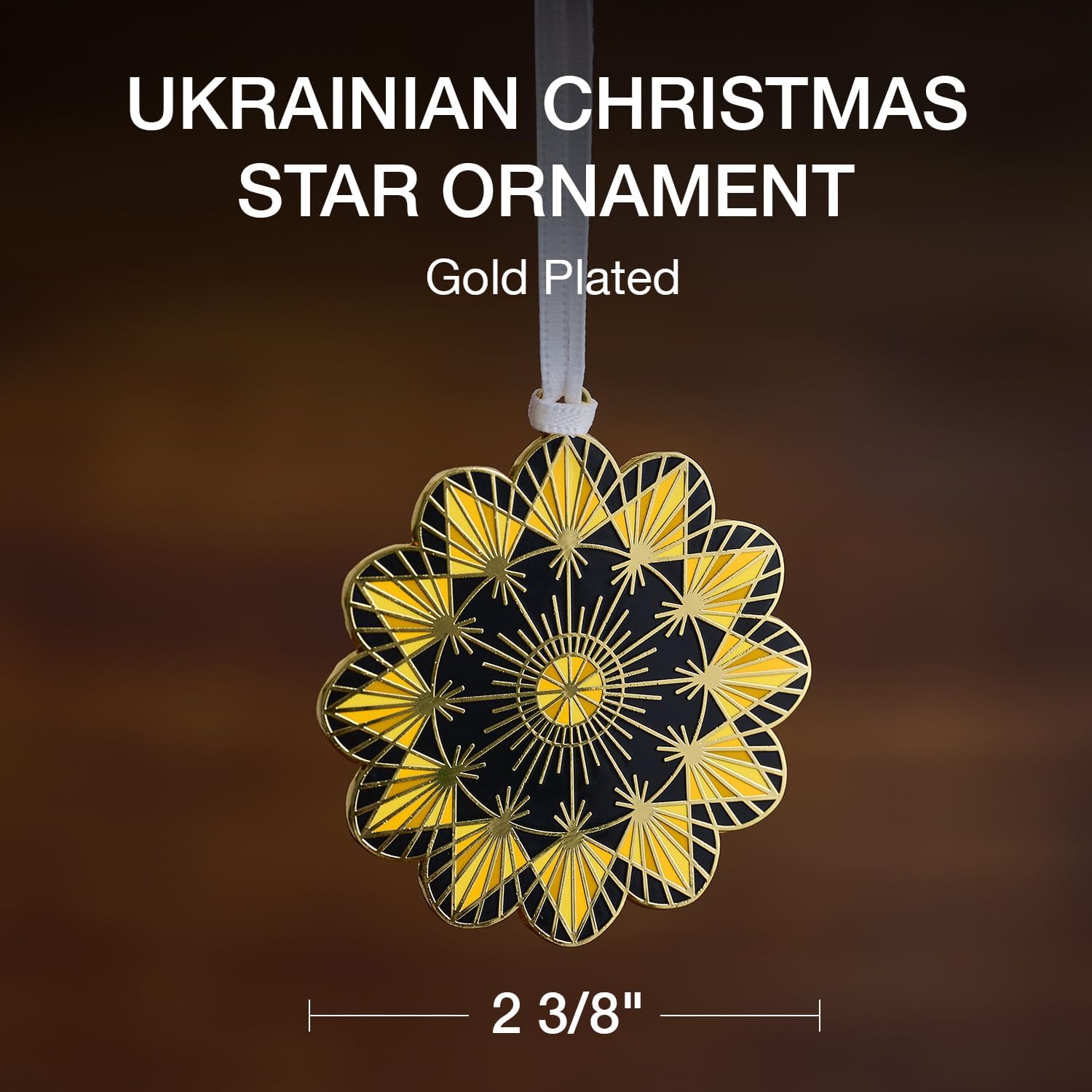 Adorno colgante de Navidad ucraniano, chapado en oro, diseño de doble cara por artistas ucranianos VikaVita – Adorno de Navidad 2023 por Dissent Pins