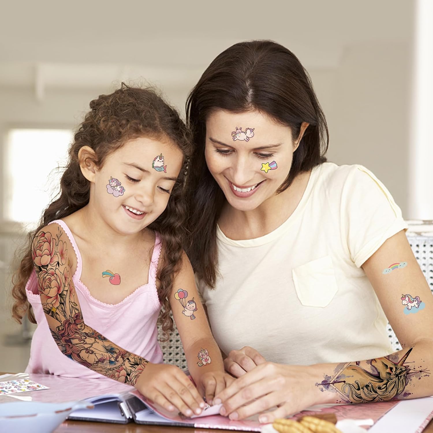 24 hojas de tatuajes falsos lindos para niñas, tatuaje colorido de medio brazo, tatuaje de manga, tatuajes pequeños, suministros de fiesta de