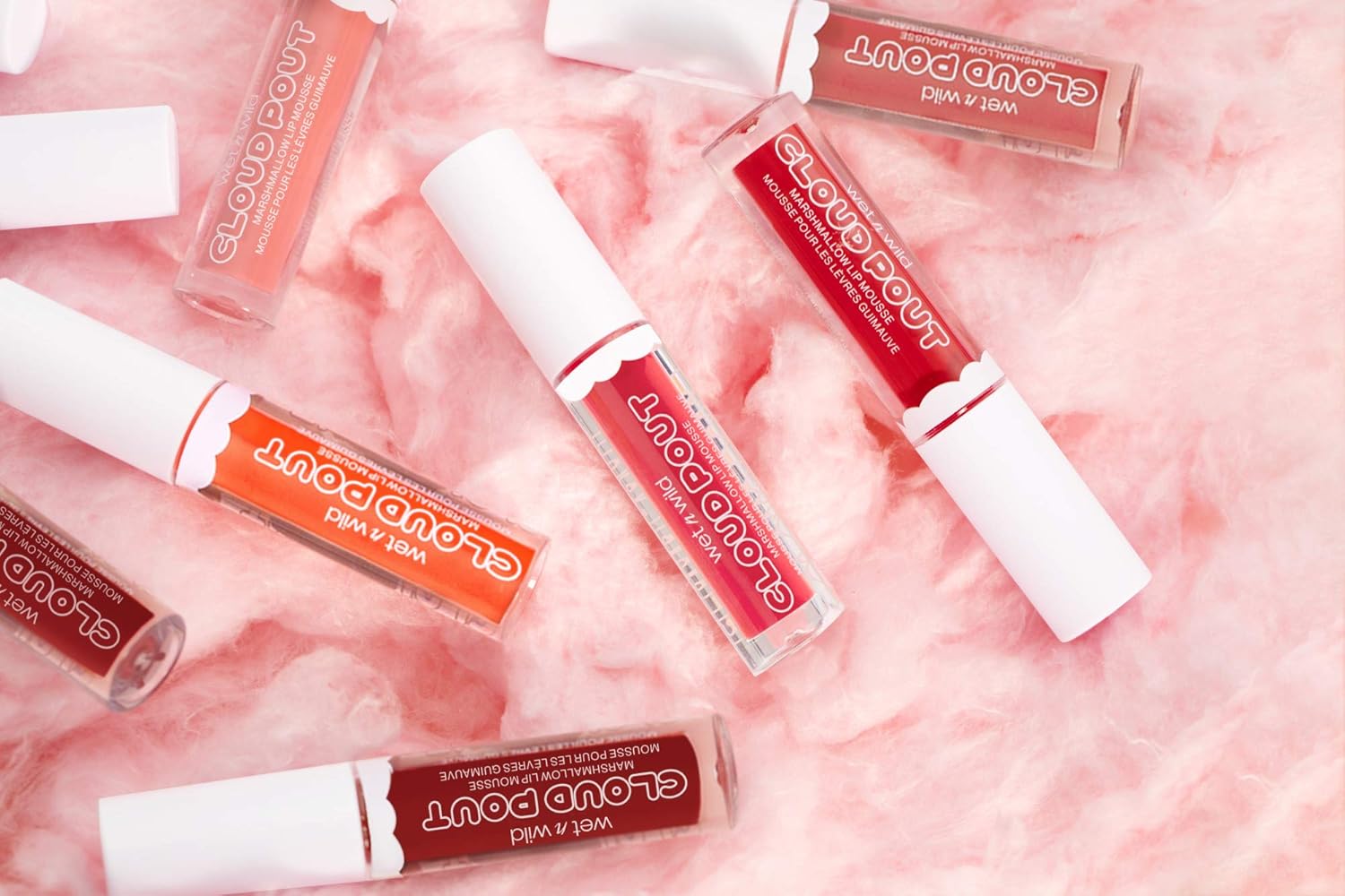 wet n wild Liquid Lipstick Cloud Pout Marshmallow, Light Pink Cloud Chaser  Mousse de crema labial mate  Aceite de argán  Vitamina E (paquete de 1)