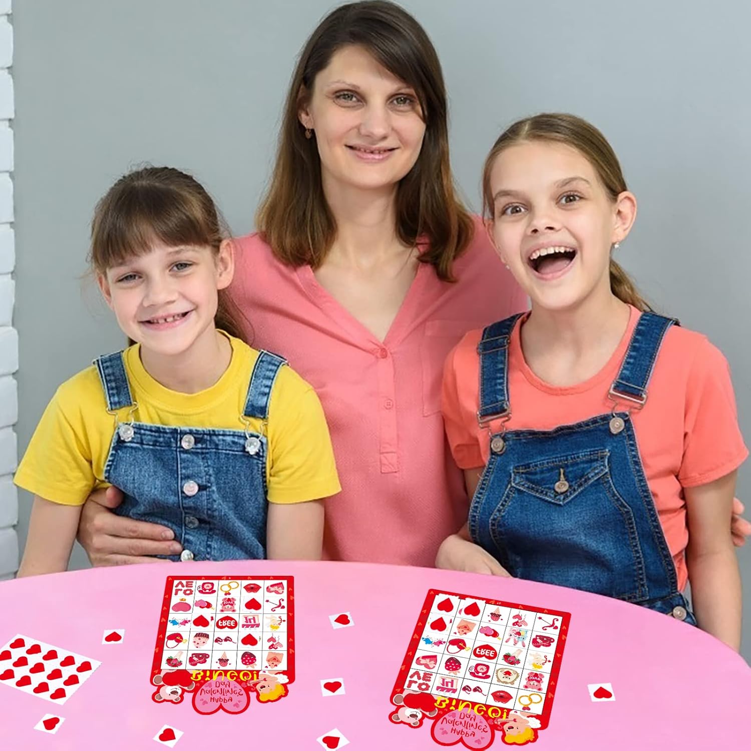 24 jugadores de San Valentín Bingo Juego de tarjetas de bingo para fiesta de San Valentín, juegos de aula, actividades escolares y familiares