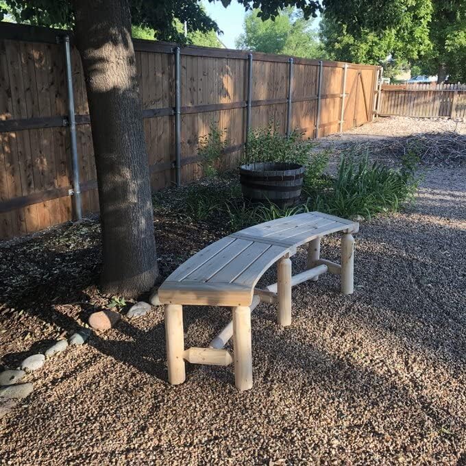 Banco curvado de madera para exteriores, estilo rústico, madera de cedroabeto, para patio, jardín, terraza y patio trasero, 40-55 pulgadas de ancho