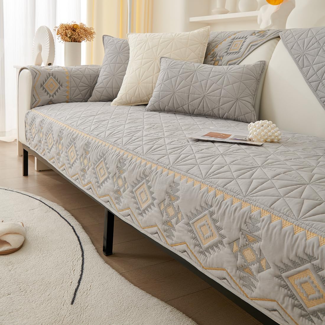 vctops Noly – Funda acolchada para sofá modular, con bordado geométrico bohemio, antideslizante, protector de muebles para perros, gatos y mascotas,