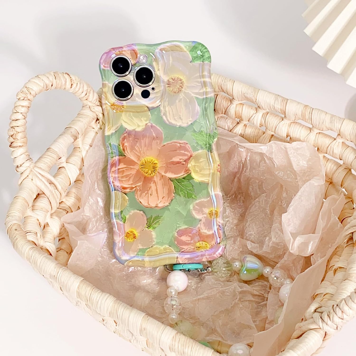 NITITOP Funda compatible con iPhone 13 Pro Max, bonita funda de pulsera con flores de aceite y correa de muñeca con cordón verde para mujeres y