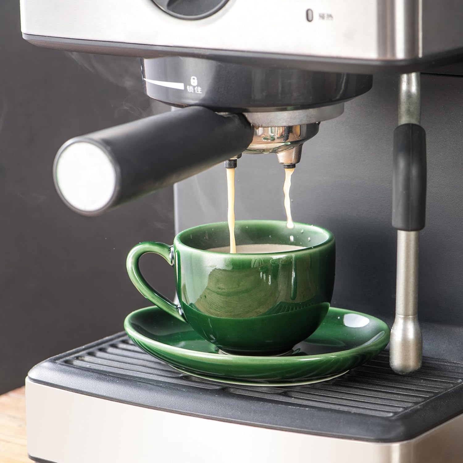 vicrays Tazas de café espresso de cerámica, juego de tazas de café expreso de porcelana de 4 onzas con platillos cucharas y soporte de metal para