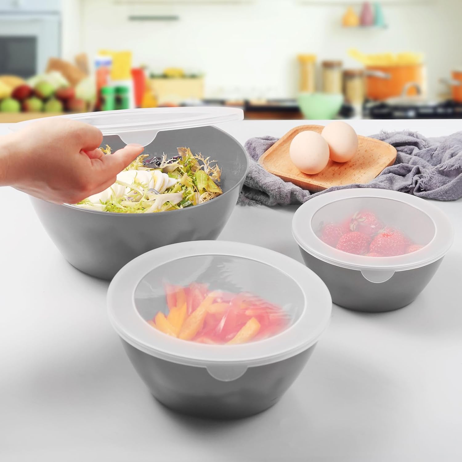 Wehome Tazones para mezclar con tapas, cuencos de plástico para preparar la cocina, servir y almacenar, juego de 3 tazones y 3 tapas, sin BPA y con