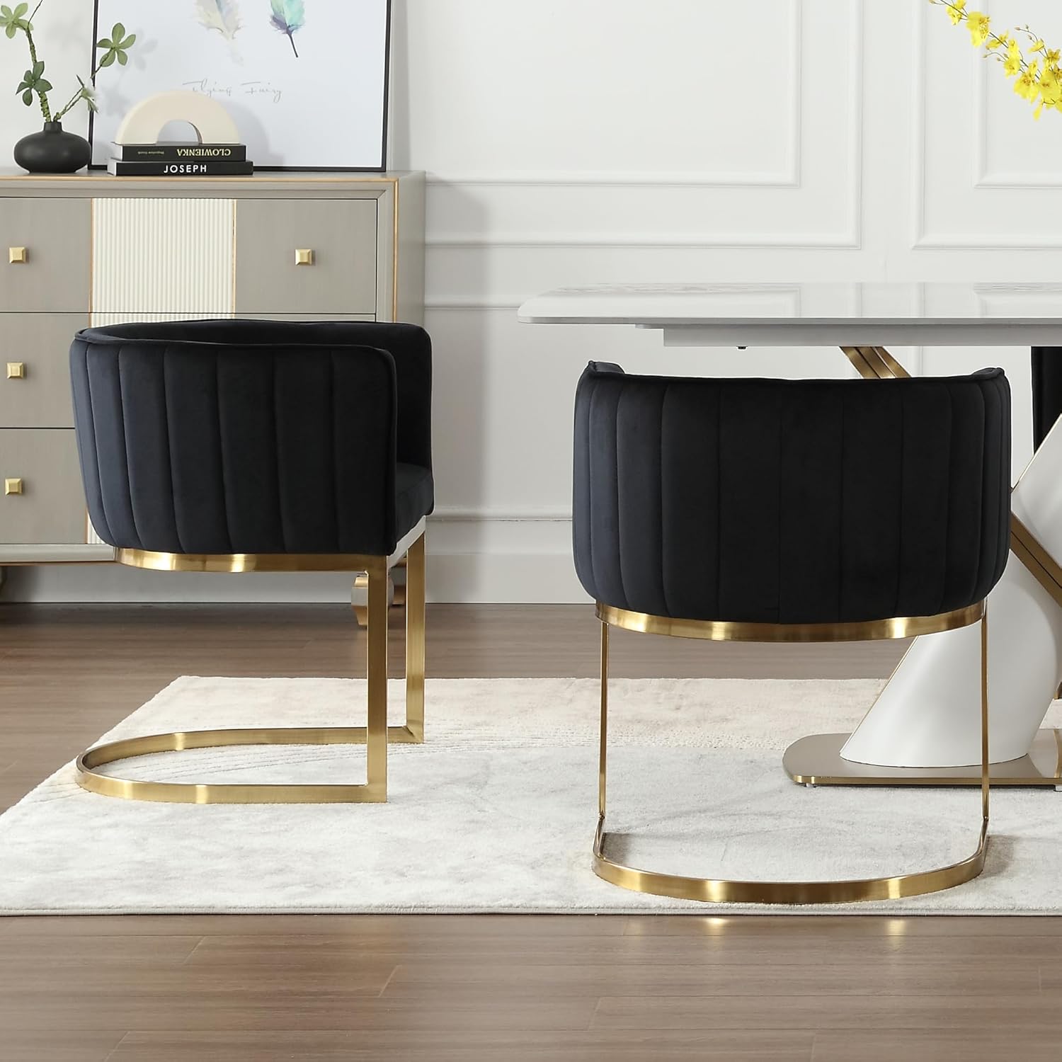 LZAREAL Juego de 2 sillas de comedor tapizadas cómodas con brazos, sillas de comedor modernas de mediados de siglo con patas de metal dorado para