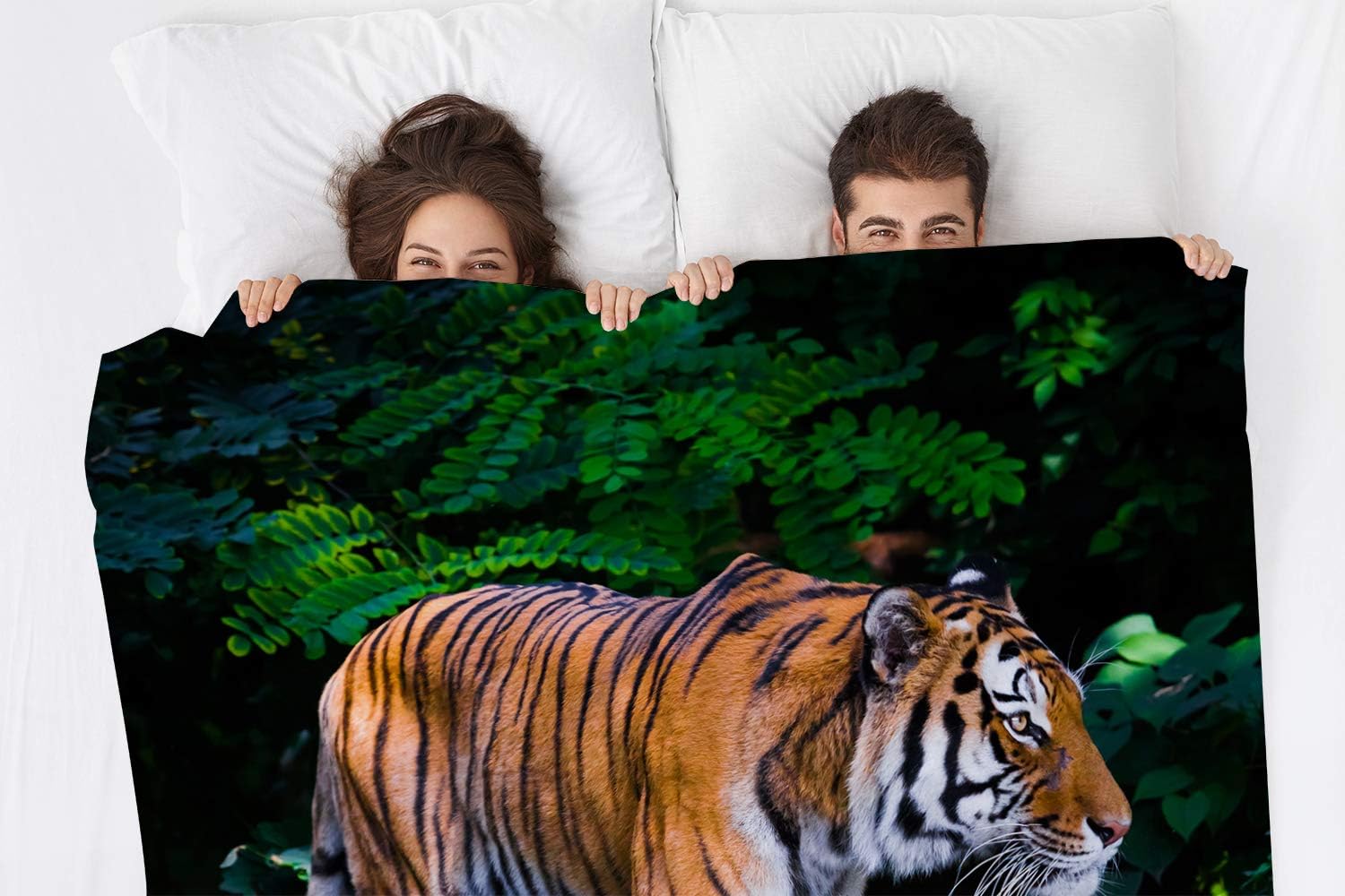 HGOD DESIGNS Manta de tigre, diseño de tigre silvestre en agua, suave, cálida y decorativa, para adultos, niños, mujeres, hombres y niñas, 59.8 x