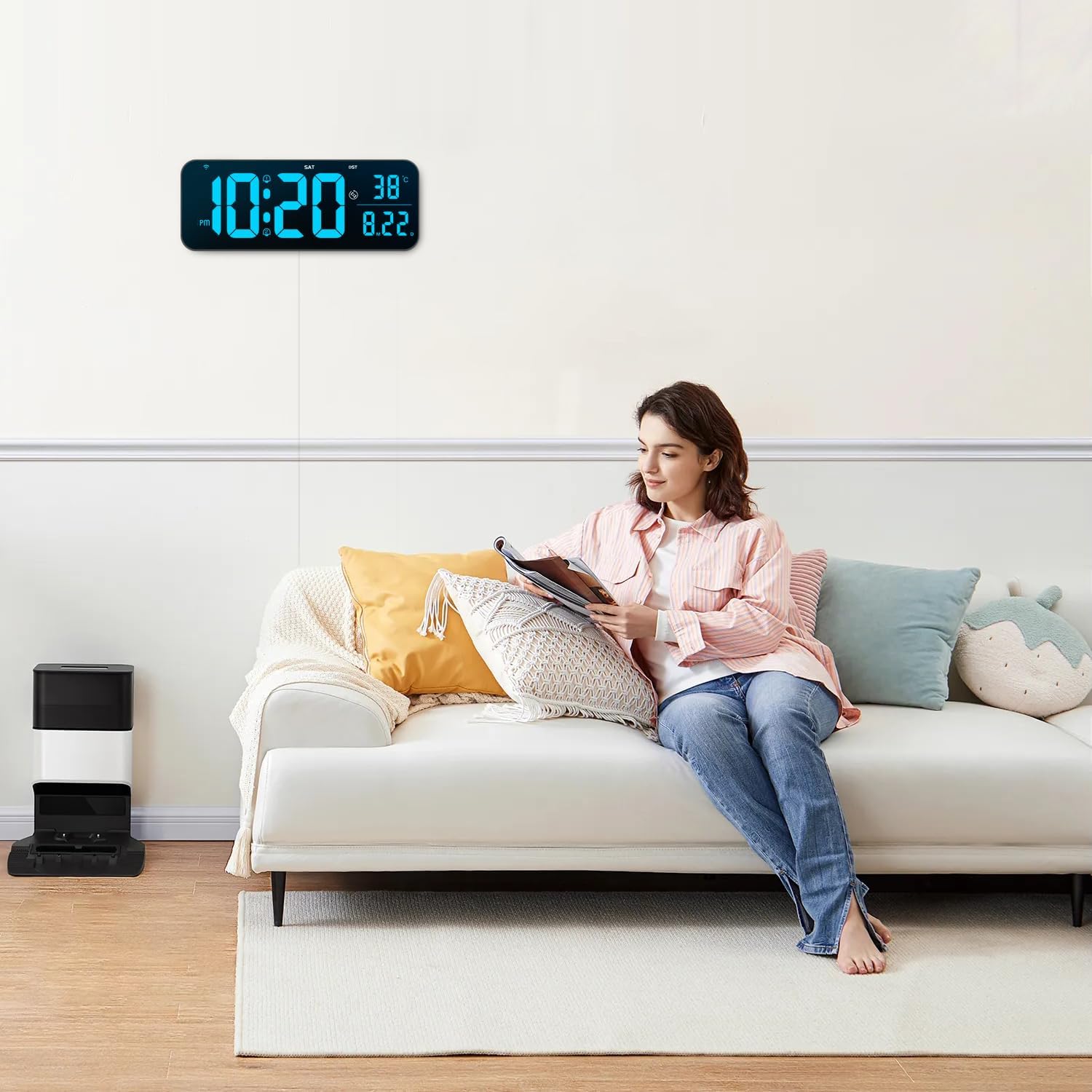 Reloj de pared digital, pantalla LED grande de 15.2 pulgadas con control remoto, 2 despertadores, DST, atenuación automática, 1224 horas,