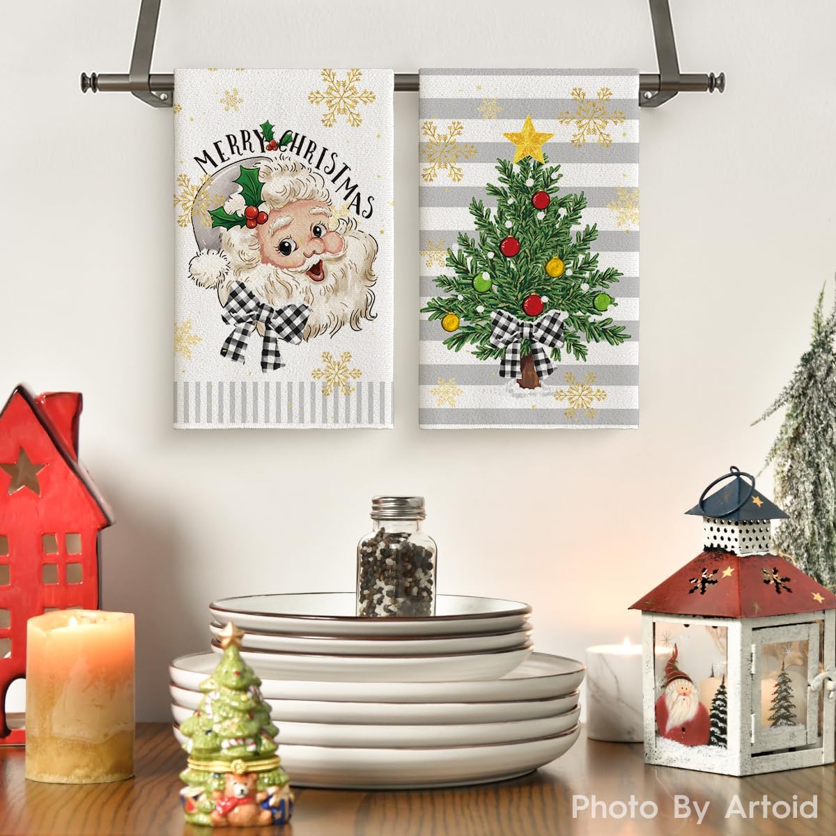 Artoid Mode Juego de 4 toallas de cocina con diseño de árbol de Navidad de Papá Noel, muñeco de nieve, color gris, 18 x 26 pulgadas, decoración