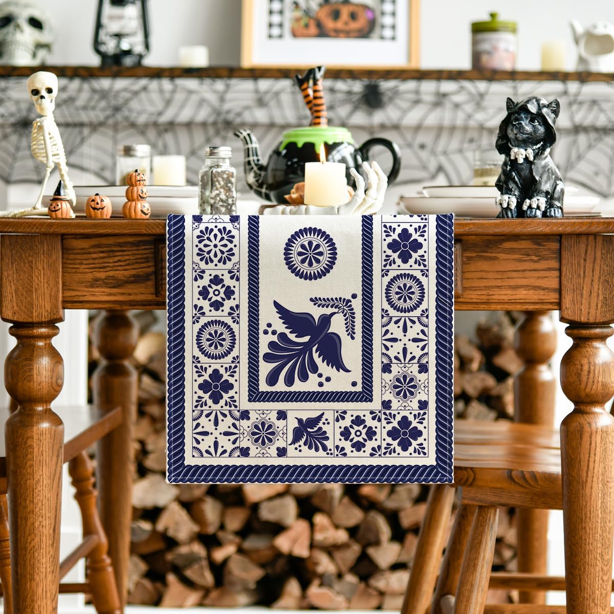 Artoid Mode Camino de mesa mexicano Dia De Los Muertos con diseño floral, diseño de mosaicos azules, decoración de mesa de comedor para decoración