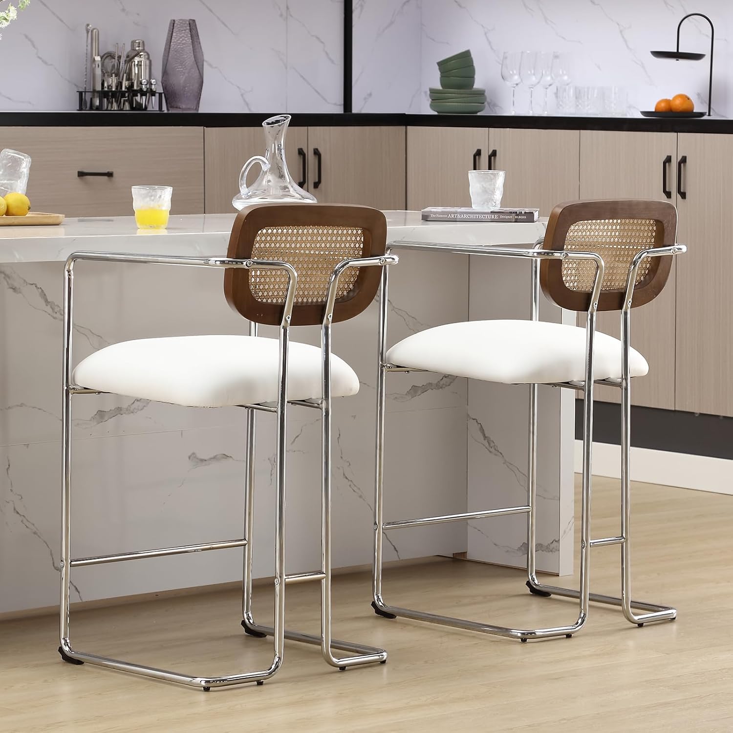 DUOMAY Mid-Century – Juego de 2 taburetes de bar modernos de 26 pulgadas de altura de mostrador con respaldo de ratán, silla de cocina tapizada de