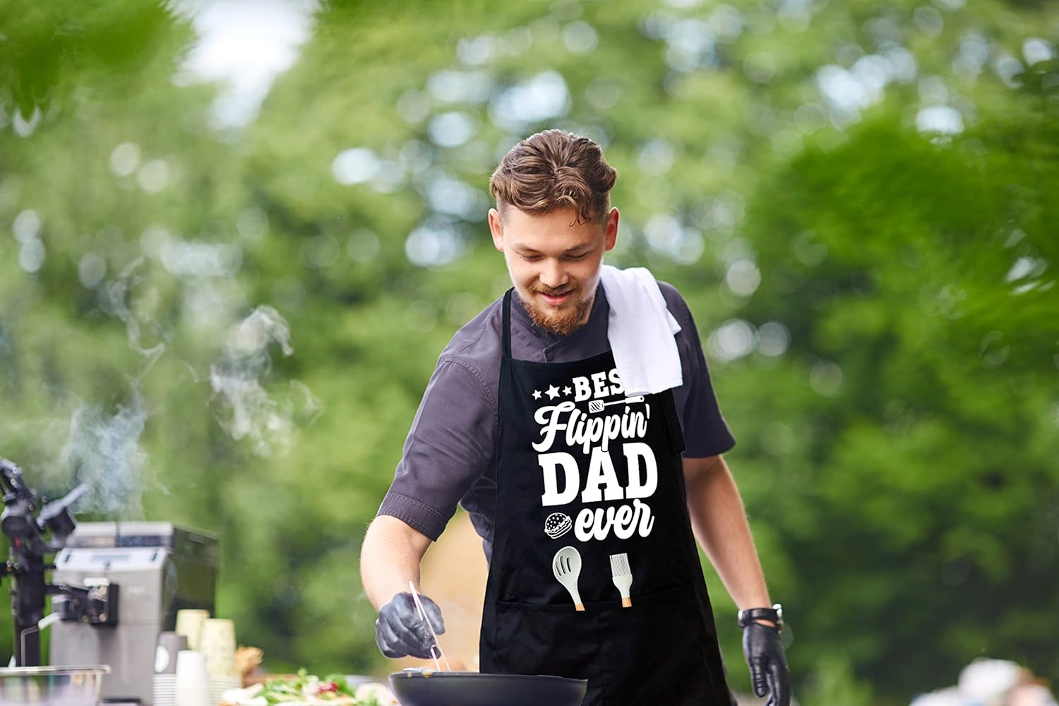Divertido delantal de cocina para papá, delantal de parrilla para hombres con 2 bolsillos grandes, correa ajustable para el cuello, regalo para