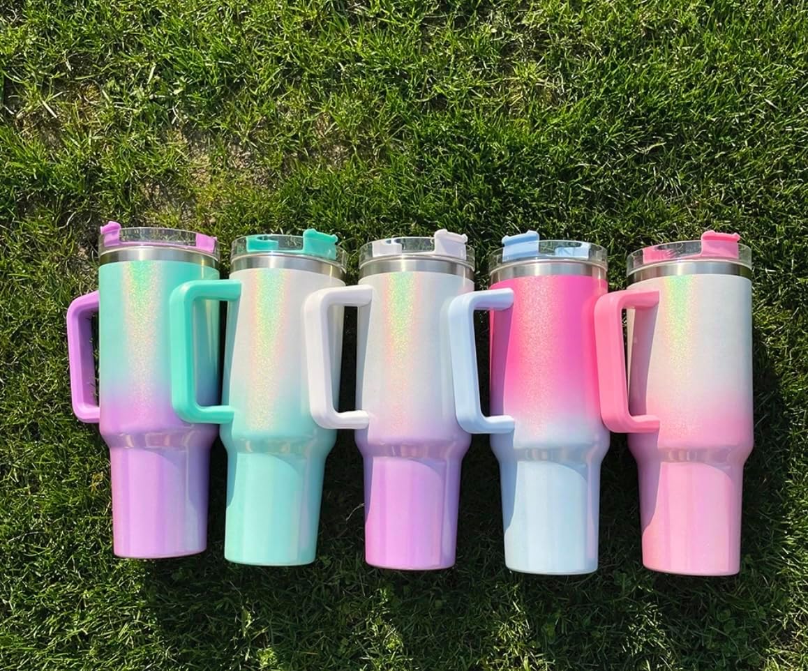 Vaso brillante de 40 onzas con asa y tapa con pajilla. Vaso térmico para café de 40 onzas con asa, tapa y pajita. Mantiene las bebidas frías y