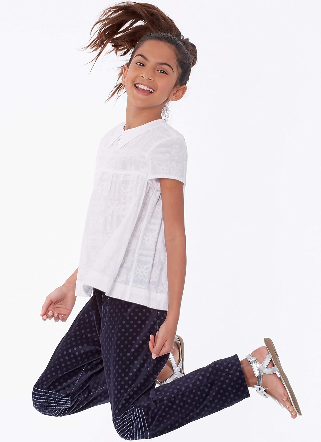 McCall’s Patterns McCall’s – Pantalones para niña y camisa holgada Malia Janveaux para Kathryn Brenne, tallas 7-14, patrón de costura, color blanco