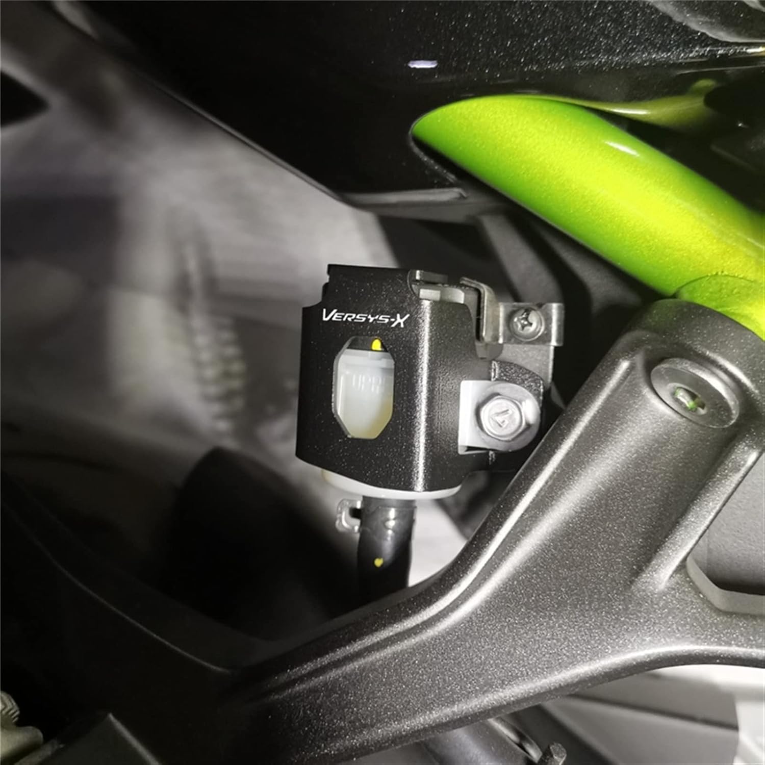 Para Kawasaki Versys X300 300 motocicleta CNC Accesorios aluminio depósito de líquido de freno trasero protector de cubierta de protector (color