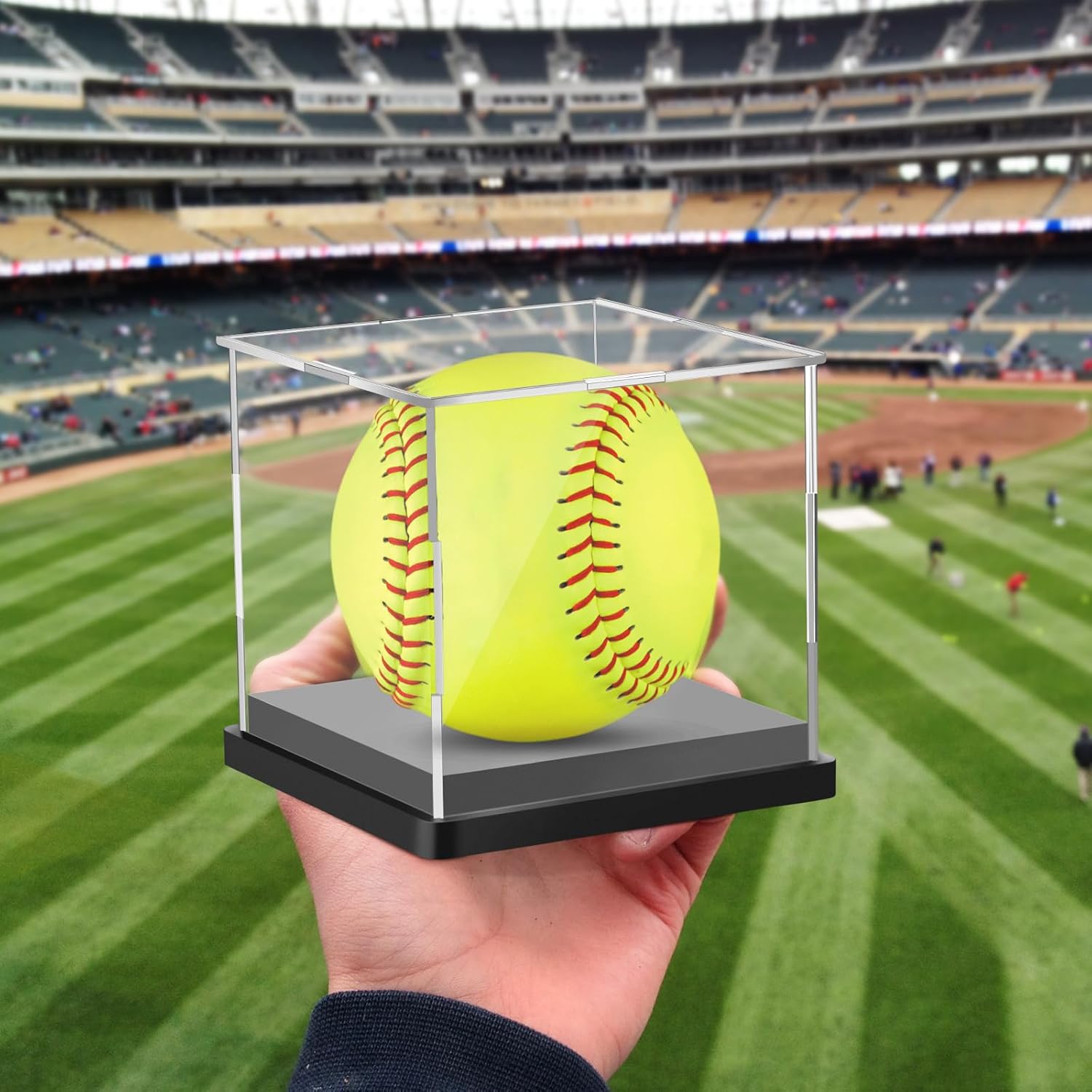 Paquete de 4 vitrinas de softbol Arcylic Soporte de Softbol Soporte UV Transparente para Campeonato Exhibición de Memorabilia y Caja de