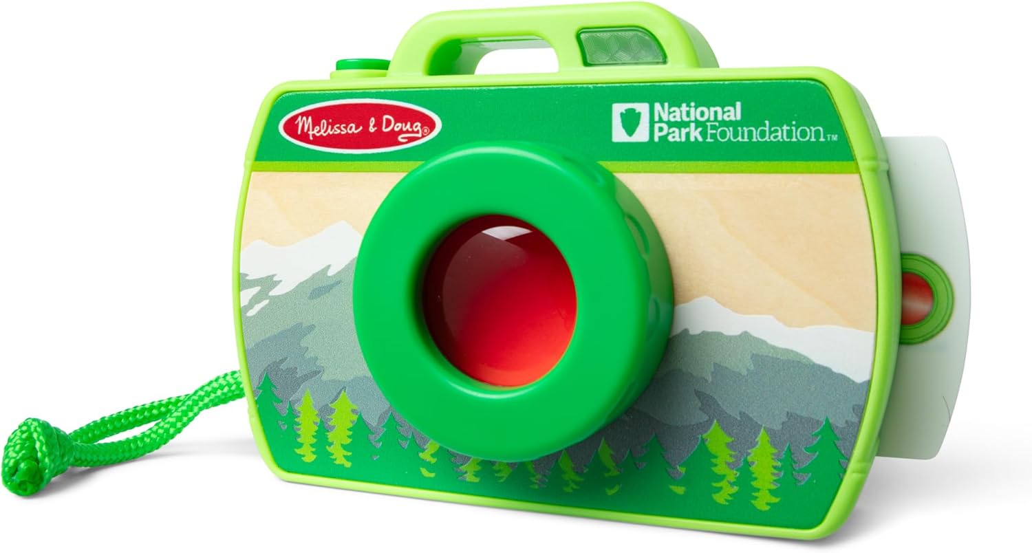 Melissa & Doug Juego de cámara con paisajes y sonidos de las Montañas Rocosas, Juego de cámara de juguete de madera – Tarjetas de fotos hacen