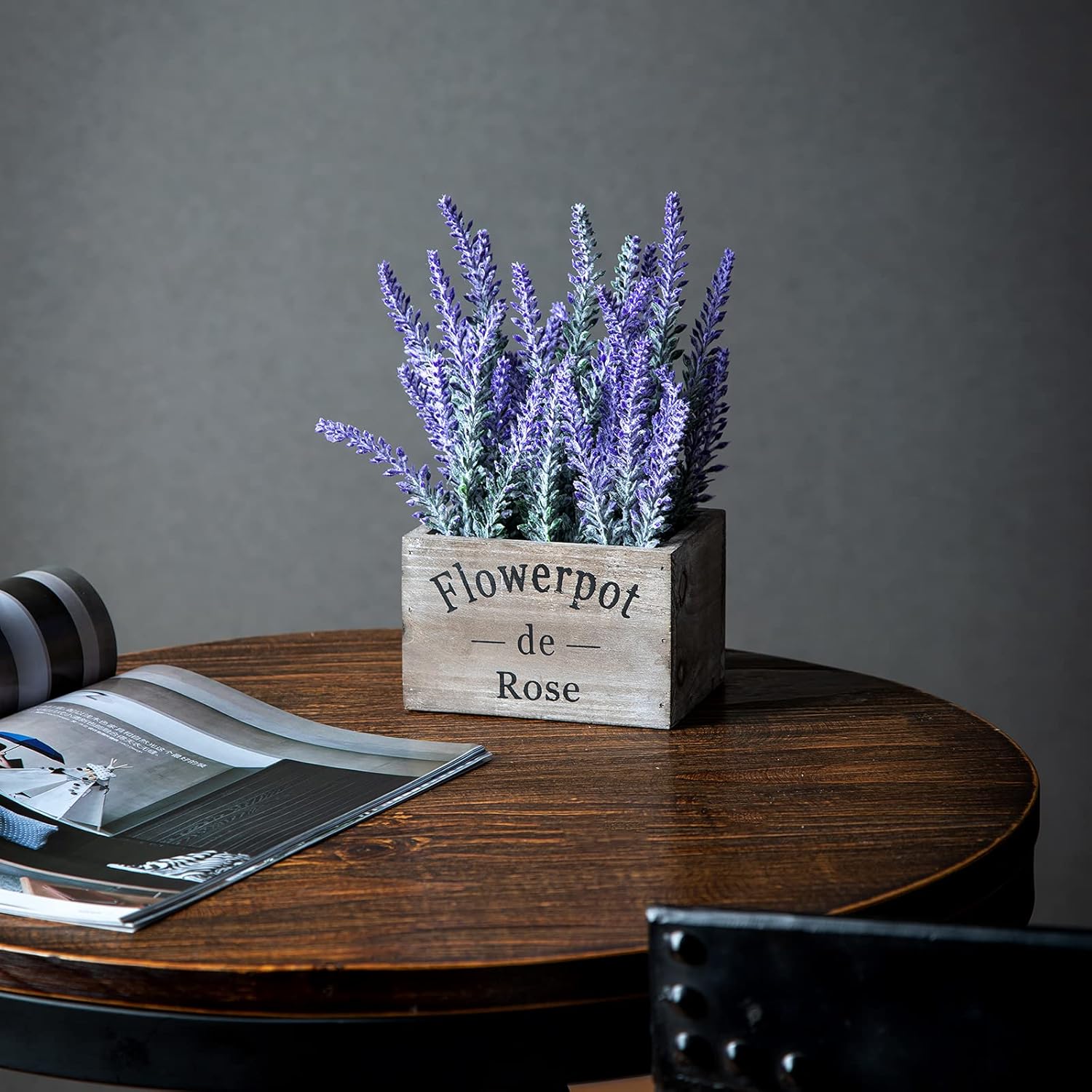 Velener 2 flores de lavanda sintética moradas con caja pequeña de madera para plantas de 5 pulgadas, plantas artificiales de granja para decoración