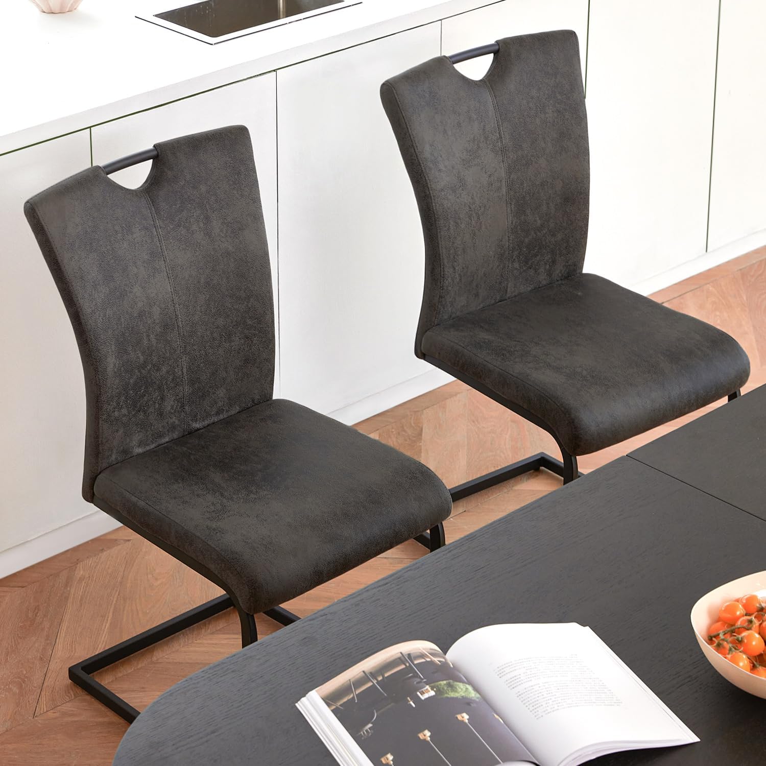 Juego de 2 sillas de comedor de tela vintage con asa, moderna silla tapizada de respaldo alto para cocina y comedor, sillas voladizas sin brazos de