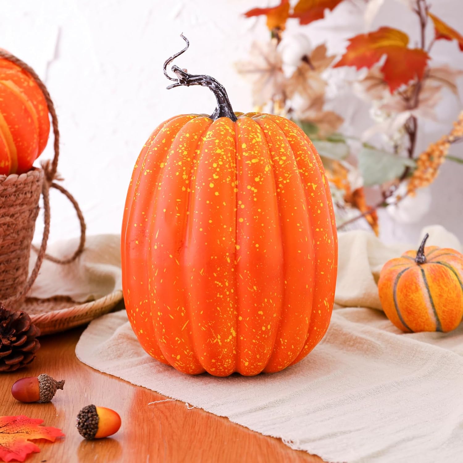7 calabazas artificiales para decoración, calabazas de espuma sintética de calabaza surtidas para el hogar, otoño, Halloween, Acción de Gracias (1