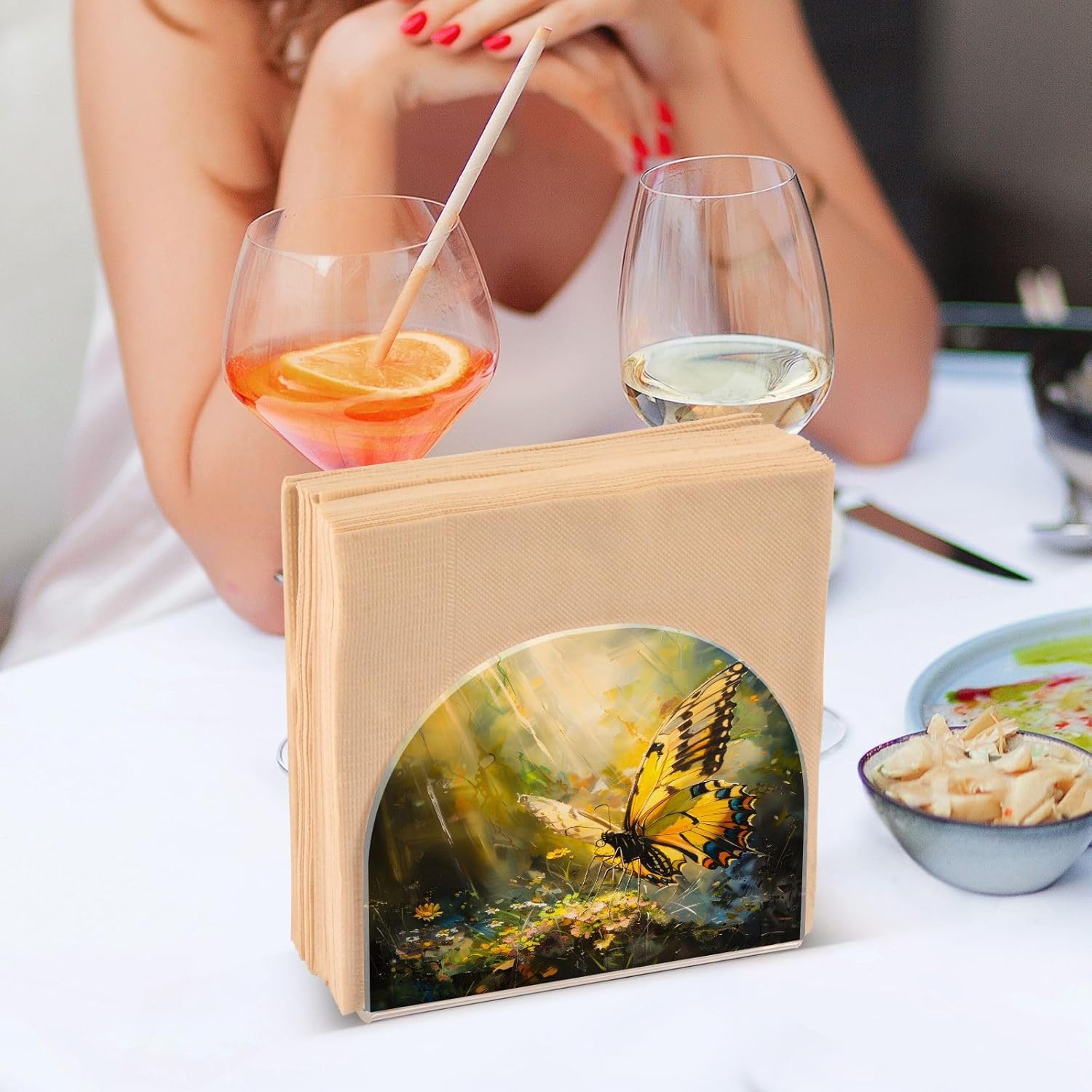 Acrylic Napkin Holder – PaperTowel Holder in Clear – Modern Decorative Guest Napkin Holder for Home Kitchen Dining Party Tables Restaurant