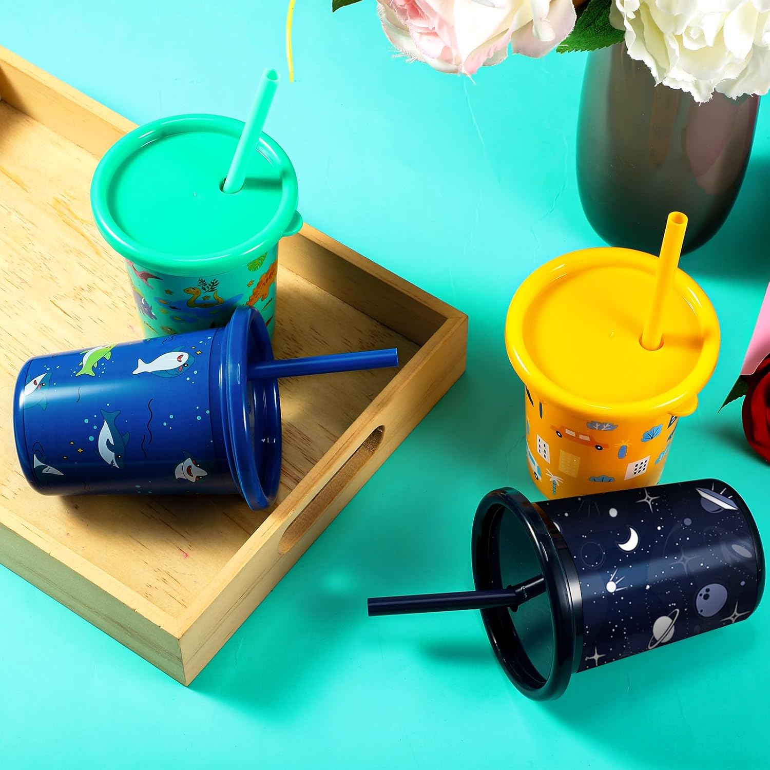 Nuanchu 12 vasos para niños con pajitas y tapas para niños pequeños, vasos reutilizables de plástico de 10 onzas para niñas, escuela, fiesta de