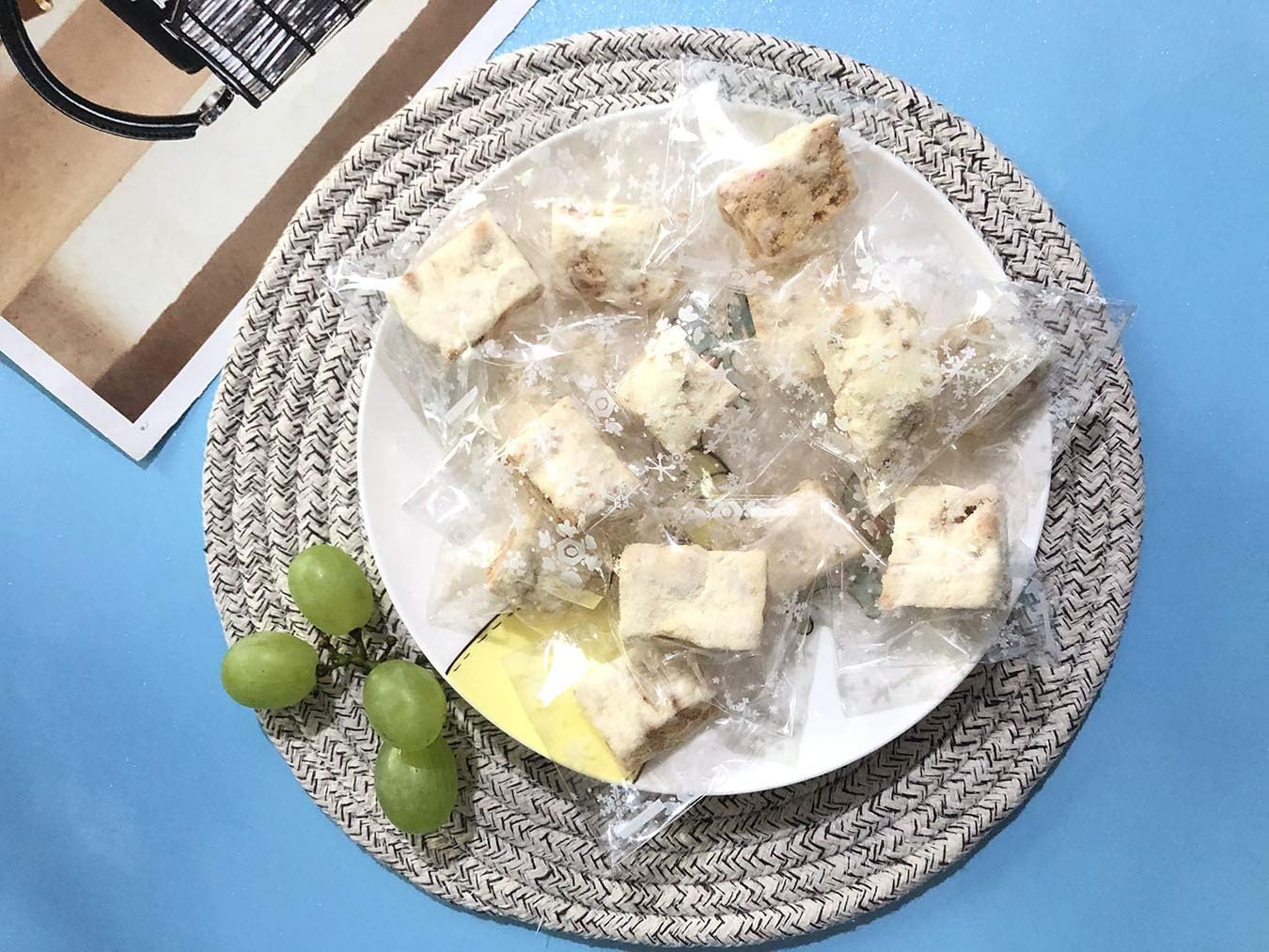 Juego de 5 agarraderas trenzadas hechas a mano, resistentes al calor, 3 tamaños, almohadillas gruesas, regalo de inauguración de la casa (beige)