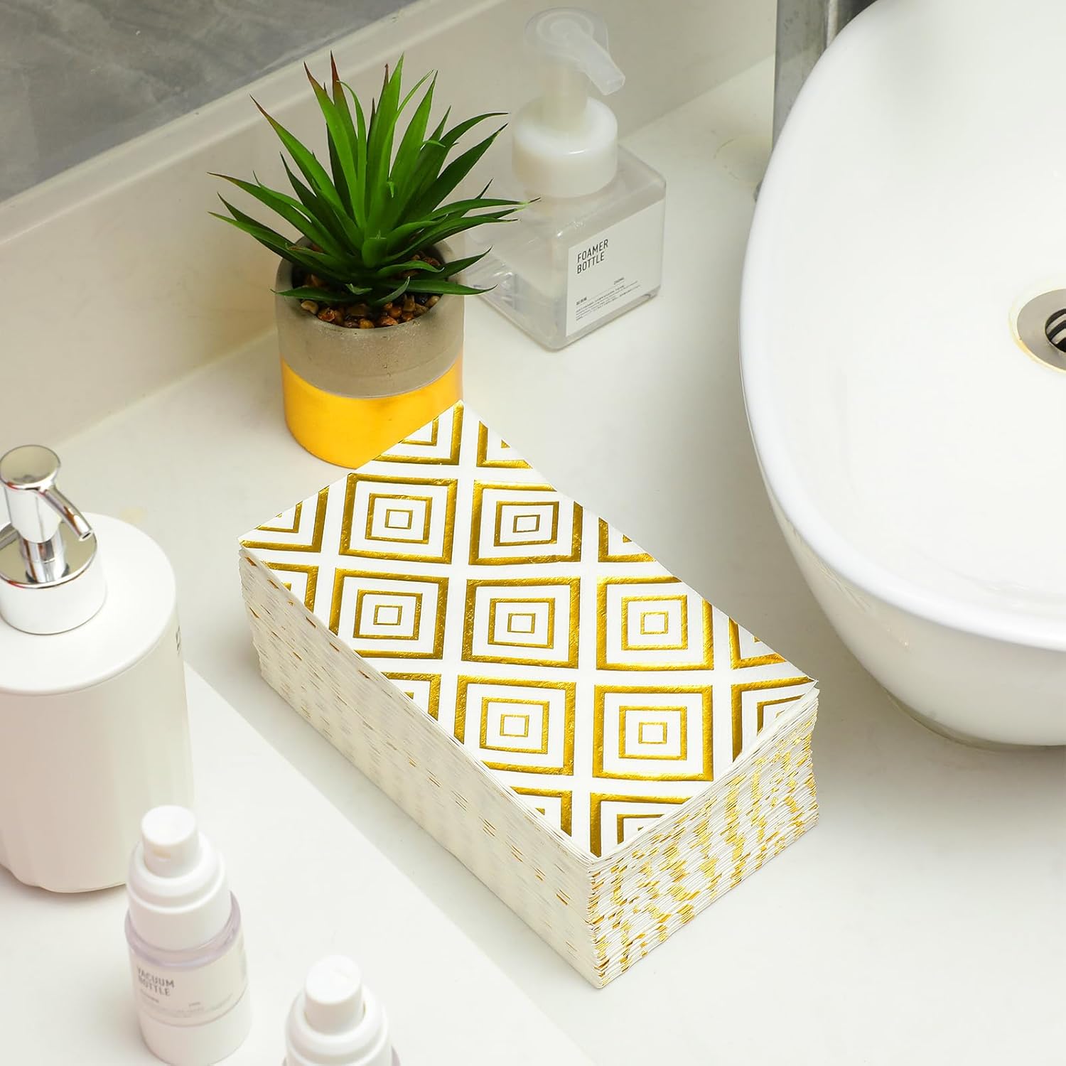 100 servilletas doradas, servilletas de papel con patrón dorado, toallas de mano desechables, servilletas de mano de oro blanco para baño, boda,
