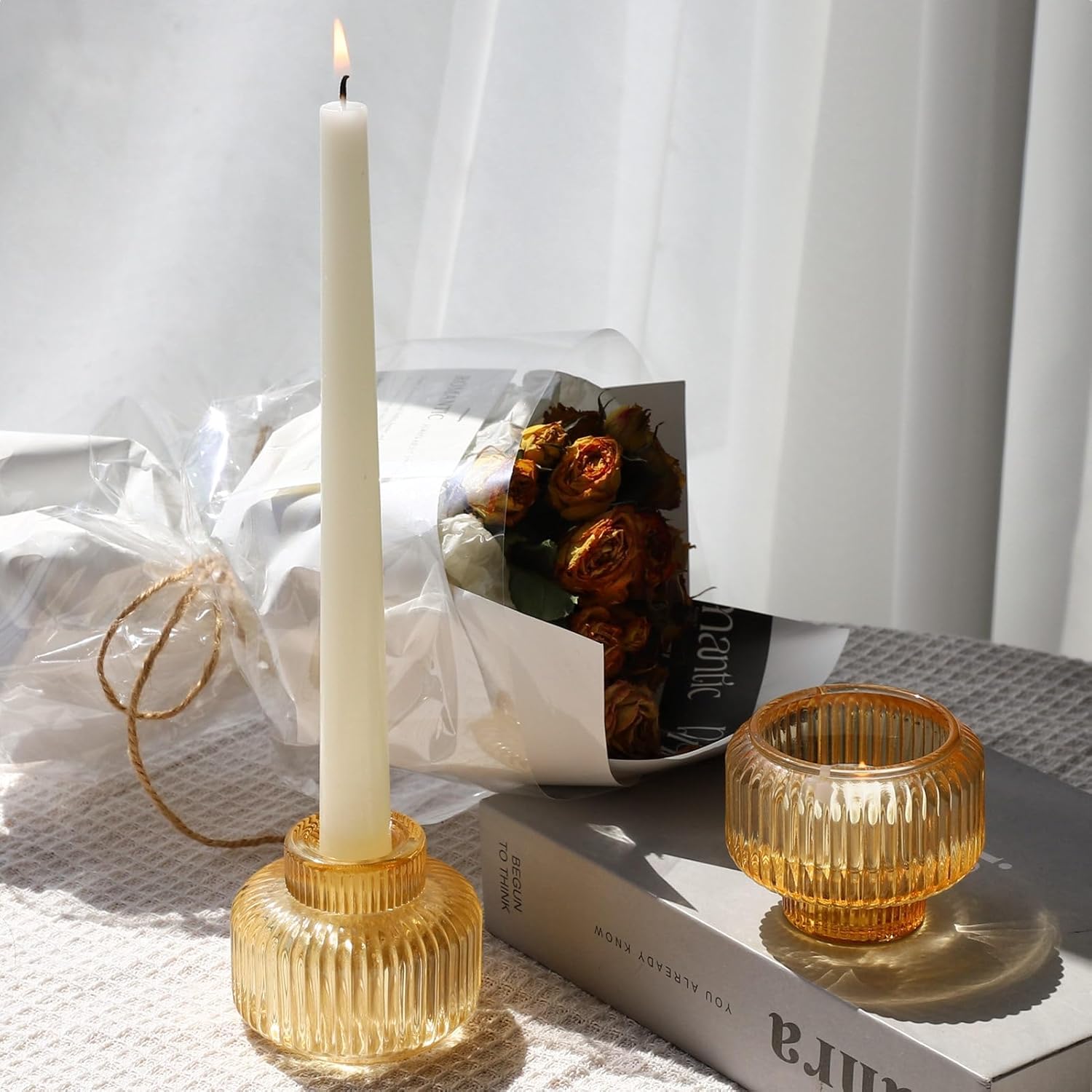 Woho Juego de 8 portavelas dorados para mesa de fiesta de boda, candelabros cónicos de vidrio acanalado para decoración de cumpleaños y Navidad
