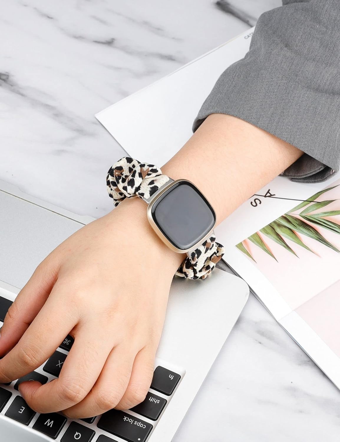 TOYOUTHS Correa elástica compatible con Fitbit Versa 3Versa 4SenseSense 2 para mujer, correa de nailon elástico suave de repuesto de repuesto