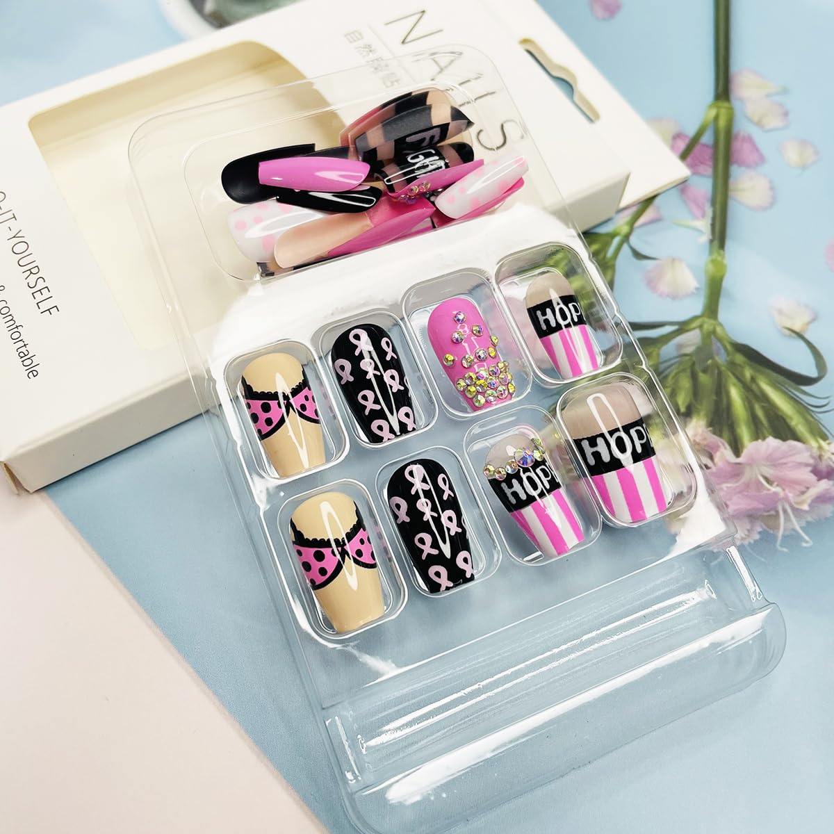 24 uñas postizas a presión para concientización sobre el cáncer de mama, uñas postizas de longitud media con diseños de diamantes de imitación,