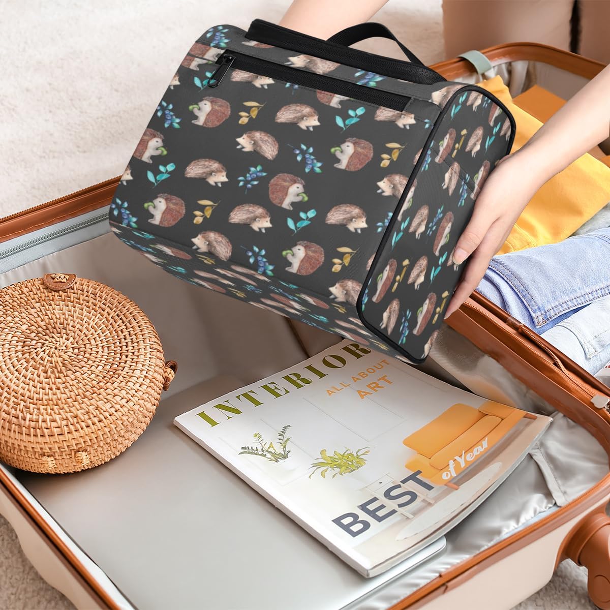 Erizos Animals Pattern Travel Toiletry Bag Water-Resistant Makeup Cosmetic Bag with Hanging Hook Large Capacity Makeup Organizer for Women Travel